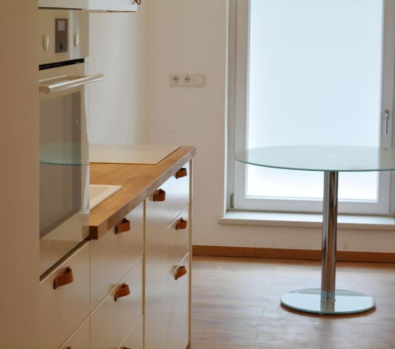 Urbanes Apartment In Wien Luaran gambar